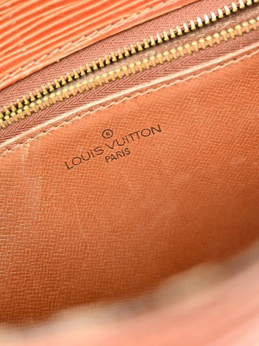 LOUIS VUITTON SAINT CLOUD GM SHOULDER BAG EPI M52213 8906VI NQ05133 - Picture 13 of 16